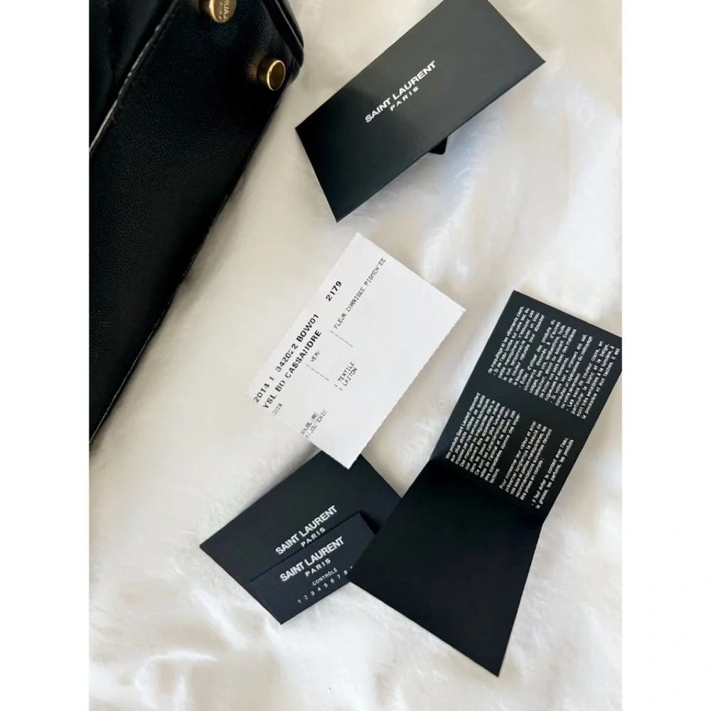 SAINT LAURENT MATELASSE LEATHER MONOGRAM CHAIN CASSANDRE TOTE - Picture 15 of 16